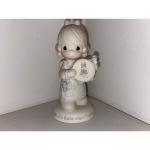 Precious Moments Figurine E-0006 "Birds Of A Feather Collect Together" 1986 5.5"
